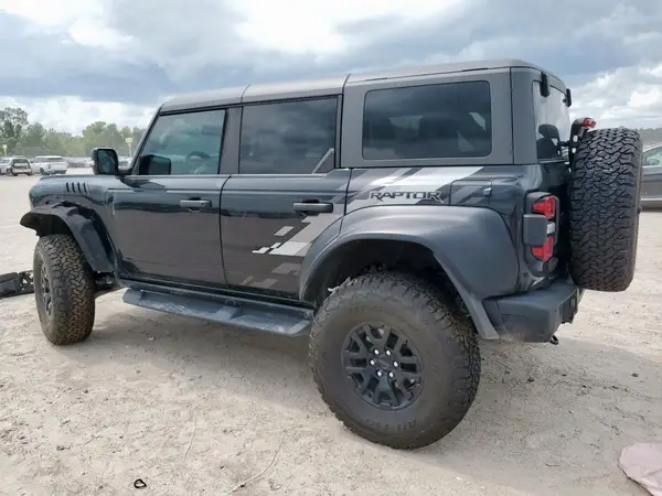 1FMEE5JR6PLB23548 2023 FORD BRONCO - Image 2
