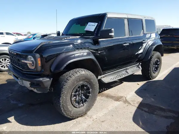 1FMEE5JR8PLA93615 2023 FORD BRONCO - Image 2
