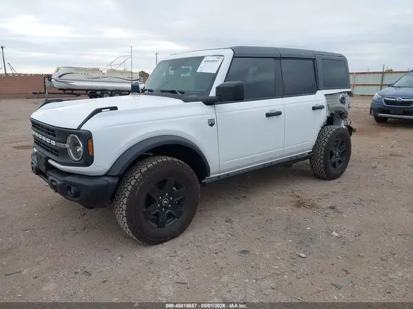 1FMEE7BH2SLB09852 2025 FORD BRONCO - Image 2