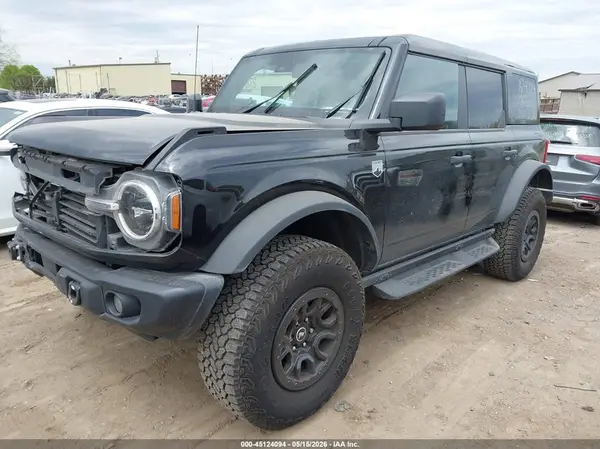 1FMEE7BHXSLB74724 2025 FORD BRONCO - Image 2