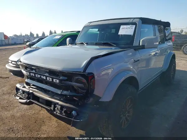 1FMEE8BP9RLA60818 2024 FORD BRONCO - Image 2