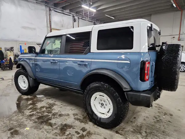 1FMEE8BPXSLB45740 2025 FORD BRONCO - Image 2