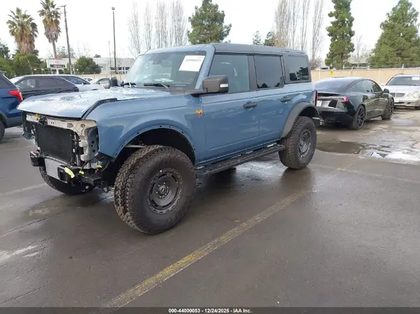 1FMEE9BP1SLB03186 2025 FORD BRONCO - Image 2