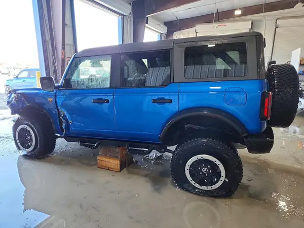 1FMEE9BP3RLA89284 2024 FORD BRONCO - Image 2