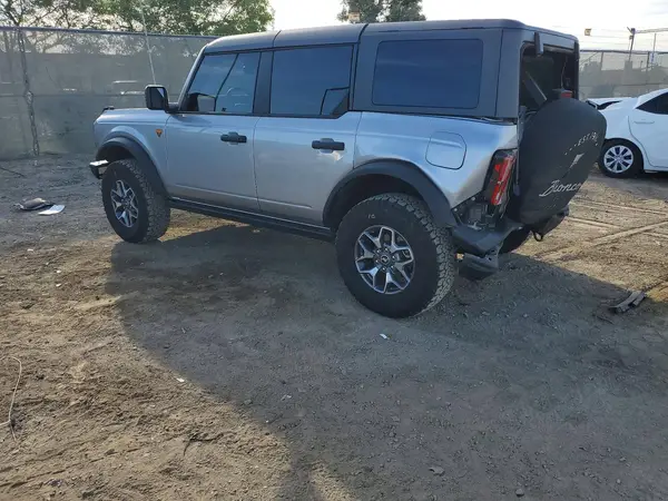 1FMEE9BP3RLA93268 2024 FORD BRONCO - Image 2