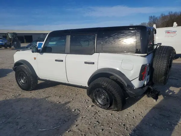 1FMEE9BP3SLB14240 2025 FORD BRONCO - Image 2