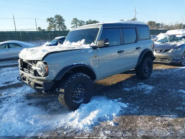 1FMEE9BP4RLB13401 2024 FORD BRONCO - Image 2