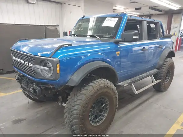 1FMEE9BP4SLA69647 2025 FORD BRONCO - Image 2