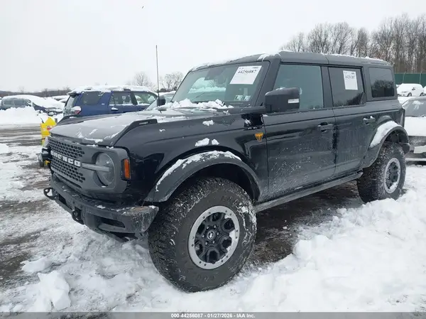 1FMEE9BP5RLA64225 2024 FORD BRONCO - Image 2