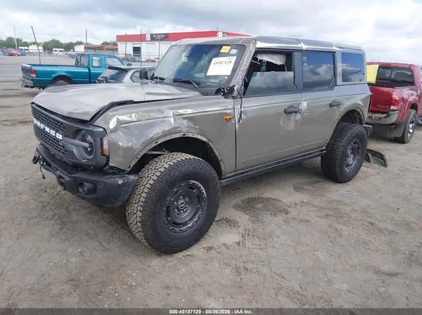 1FMEE9BP5SLA68748 2025 FORD BRONCO - Image 2