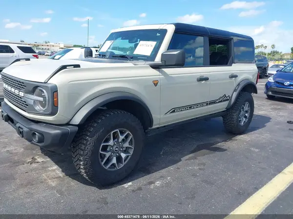 1FMEE9BP5SLB12831 2025 FORD BRONCO - Image 2