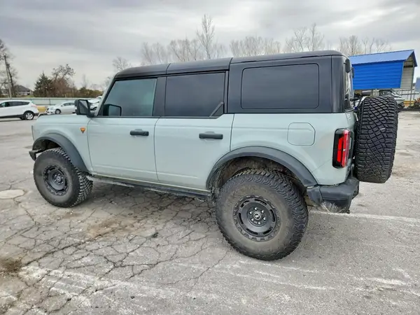 1FMEE9BP6RLB52281 2024 FORD BRONCO - Image 2