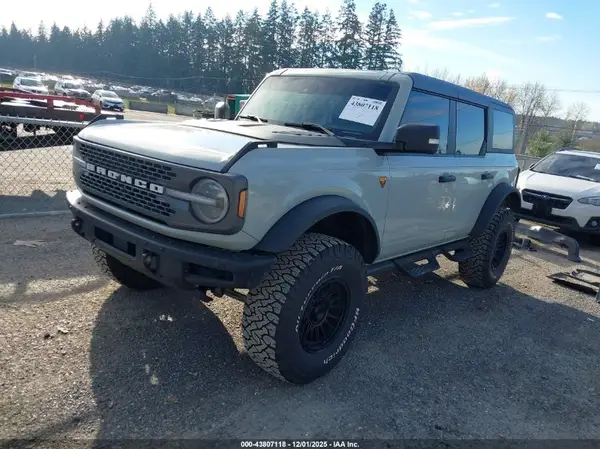 1FMEE9BP7RLA08934 2024 FORD BRONCO - Image 2