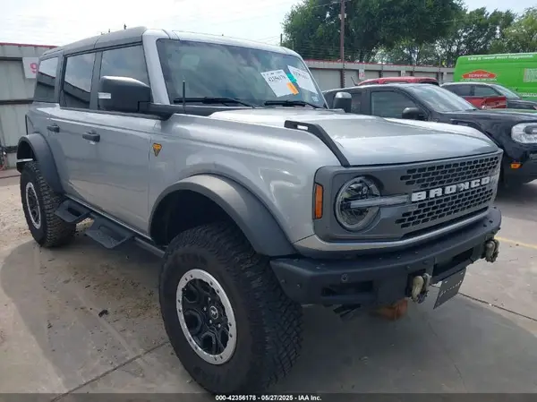 1FMEE9BP7RLA32263 2024 FORD BRONCO - Image 1