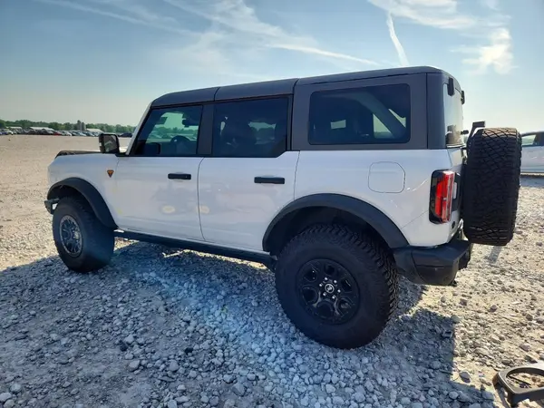 1FMEE9BP7RLA57776 2024 FORD BRONCO - Image 2