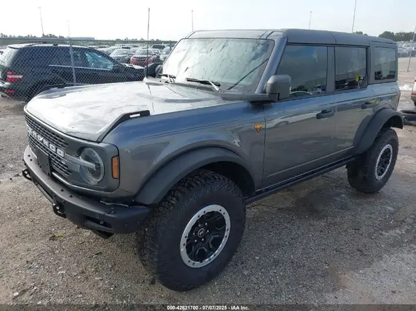 1FMEE9BP8RLB12445 2024 FORD BRONCO - Image 2