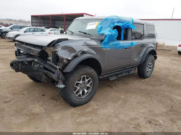 1FMEE9BP8SLB02701 2025 FORD BRONCO - Image 2