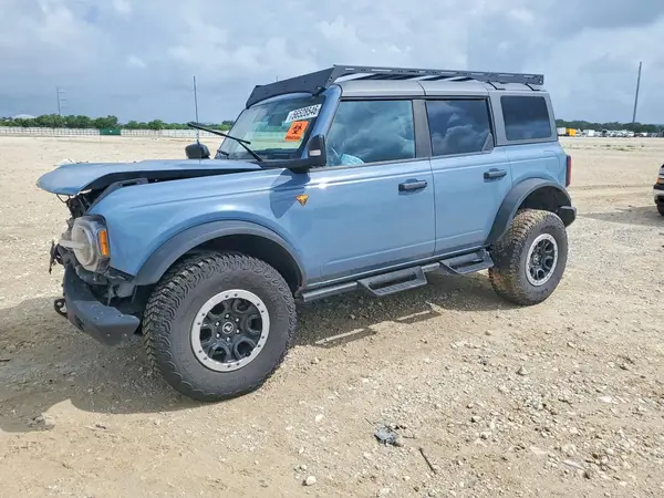1FMEE9BP9RLA72585 2024 FORD BRONCO - Image 1