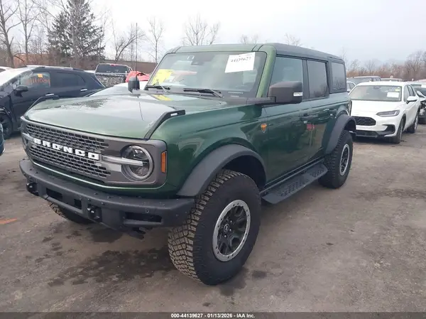 1FMEE9BP9RLA92268 2024 FORD BRONCO - Image 2