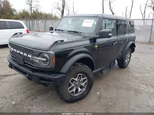 1FMEE9BP9RLB21560 2024 FORD BRONCO - Image 2
