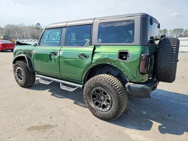 1FMEE9BPXRLA23590 2024 FORD BRONCO - Image 2