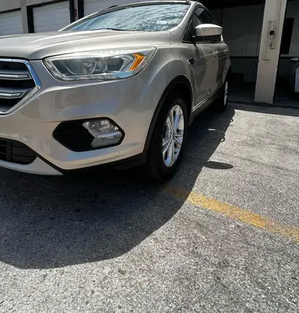 1FMGU0GDSHUD87509 2017 FORD ESCAPE - Image 2