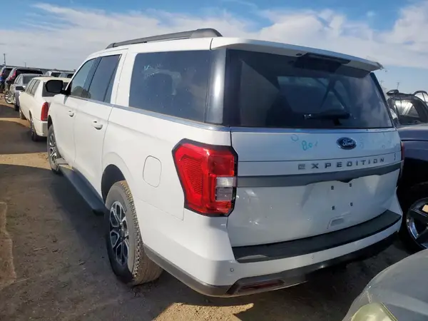 1FMJK1F89REA71243 2024 FORD EXPEDITION - Image 2