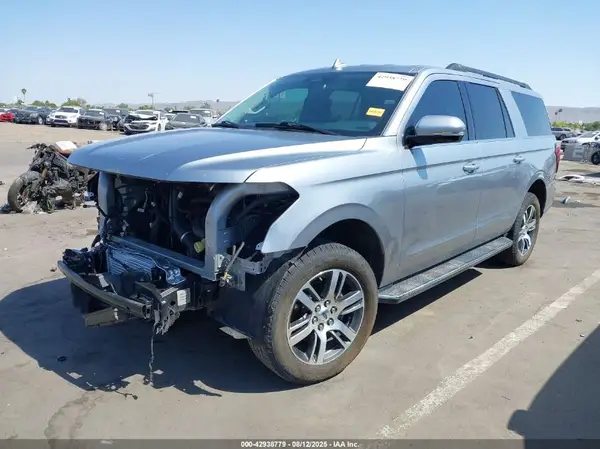 1FMJK1H81PEA65950 2023 FORD EXPEDITION - Image 2
