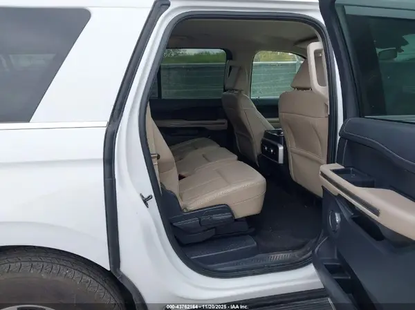 1FMJK1H81REA09073 2024 FORD EXPEDITION - Image 8