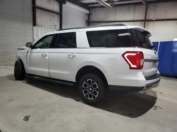 1FMJK1H82REA39330 2024 FORD EXPEDITION - Image 2