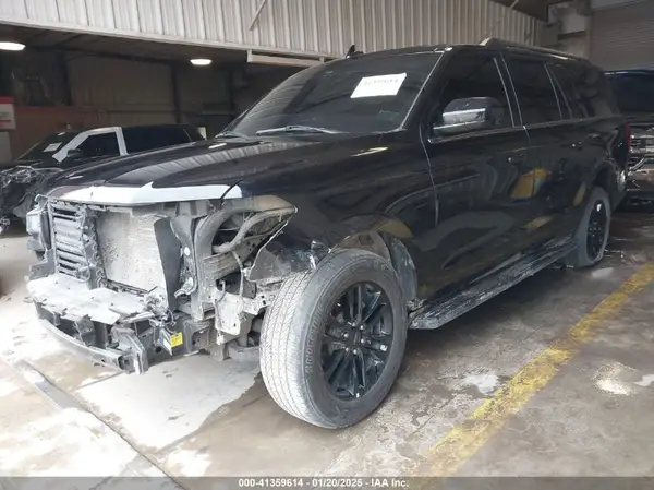 1FMJK1H82REA79083 2024 FORD EXPEDITION - Image 2