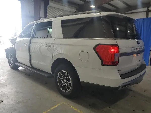 1FMJK1H83REA27851 2024 FORD EXPEDITION - Image 2