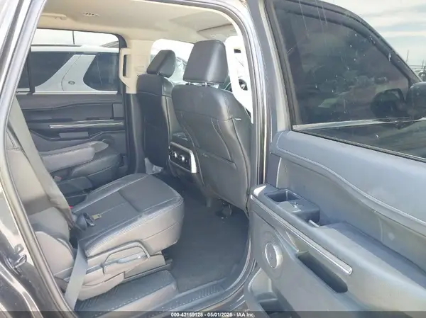 1FMJK1H87REA37010 2024 FORD EXPEDITION - Image 8