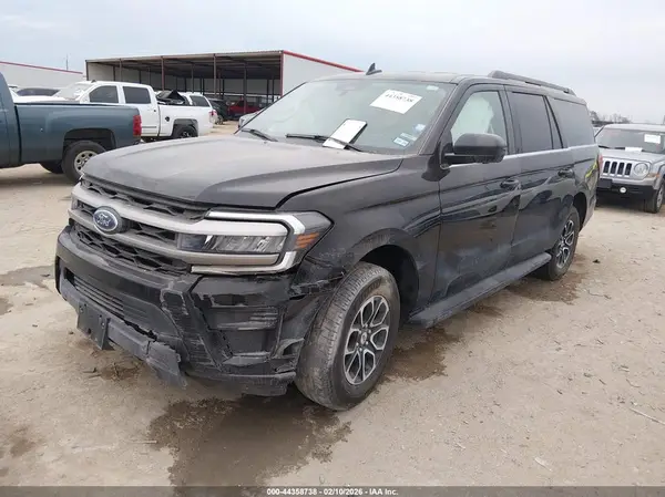 1FMJK1H87REA40411 2024 FORD EXPEDITION - Image 2