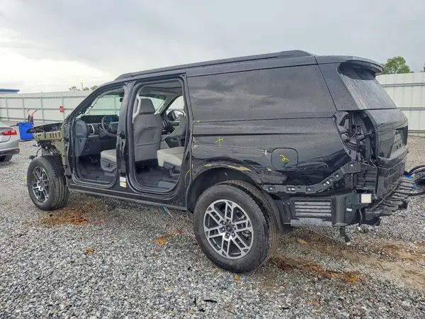 1FMJK1H87TEA16701 2026 FORD EXPEDITION - Image 2