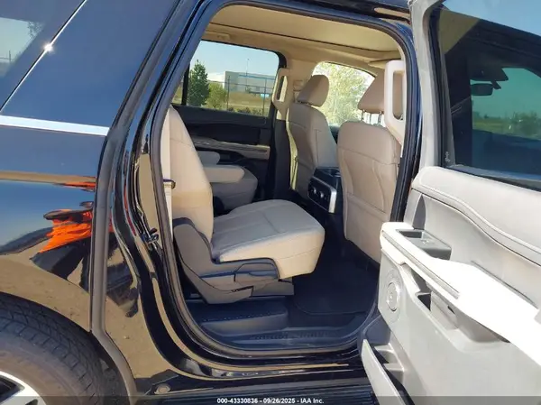 1FMJK1H88PEA12839 2023 FORD EXPEDITION - Image 8
