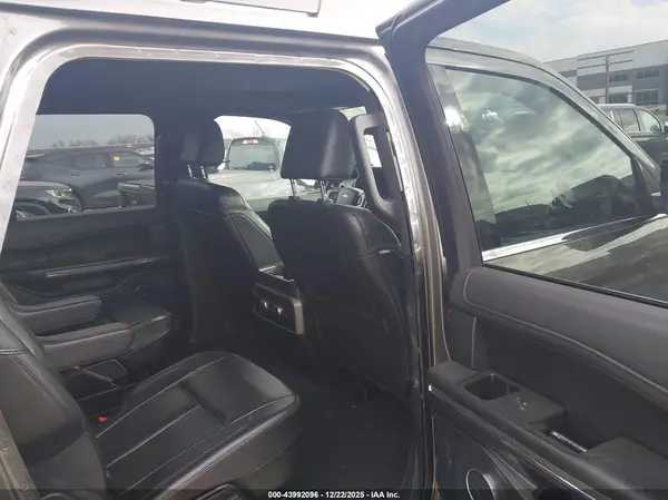 1FMJK1HT1MEA04081 2021 FORD EXPEDITION - Image 8