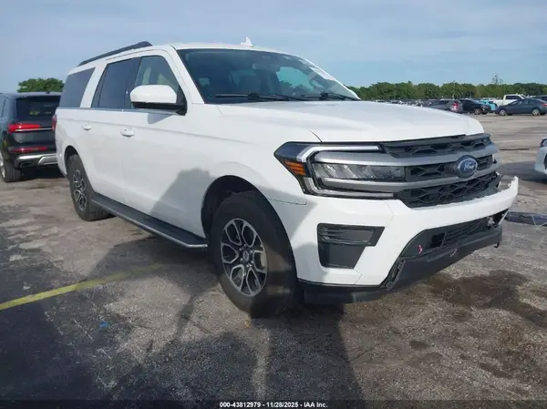 1FMJK1HT1NEA65870 2022 FORD EXPEDITION - Image 1