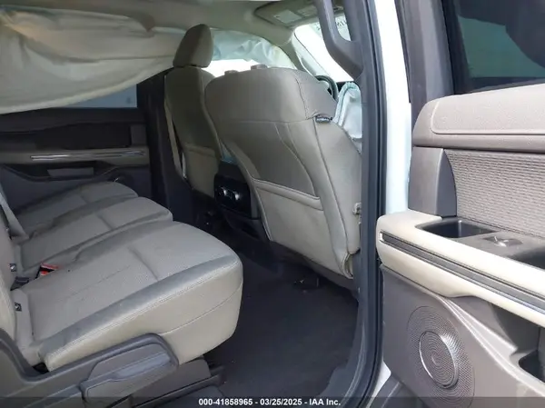 1FMJK1HT3MEA20184 2021 FORD EXPEDITION - Image 8