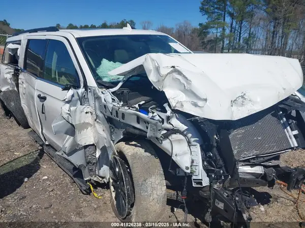 1FMJK1HT4NEA54989 2022 FORD EXPEDITION - Image 1