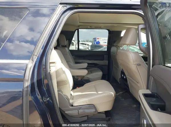 1FMJK1HT8MEA50524 2021 FORD EXPEDITION - Image 8