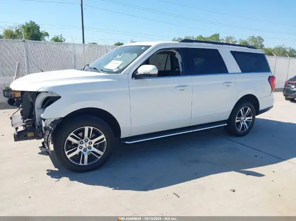 1FMJK1HT8NEA11305 2022 FORD EXPEDITION - Image 2