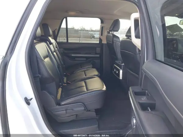 1FMJK1J81REA68764 2024 FORD EXPEDITION - Image 8