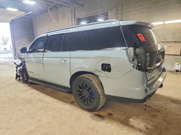 1FMJK1J81SEA05427 2025 FORD EXPEDITION - Image 2