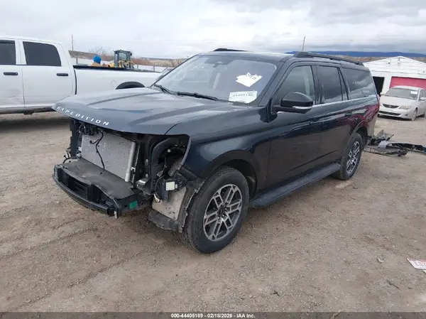 1FMJK1J81SEA18422 2025 FORD EXPEDITION - Image 2