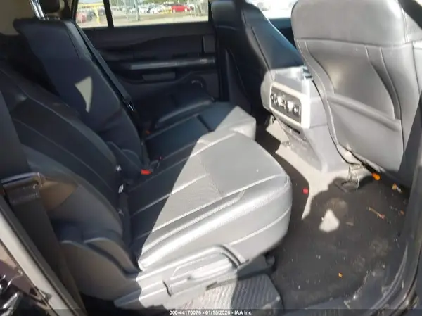 1FMJK1J82REA10128 2024 FORD EXPEDITION - Image 8
