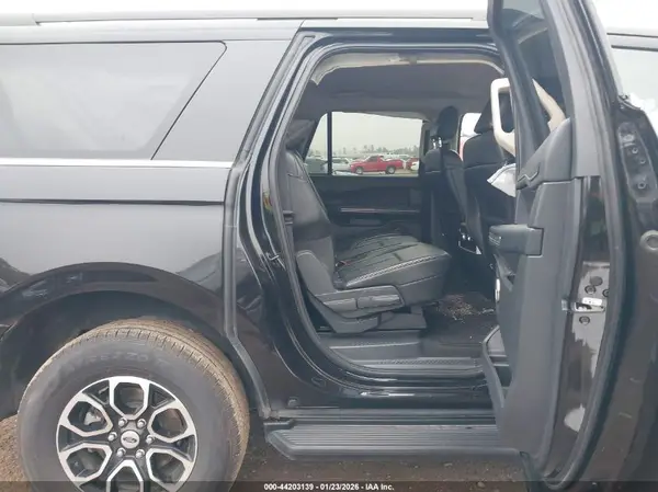 1FMJK1J82REA24952 2024 FORD EXPEDITION - Image 8