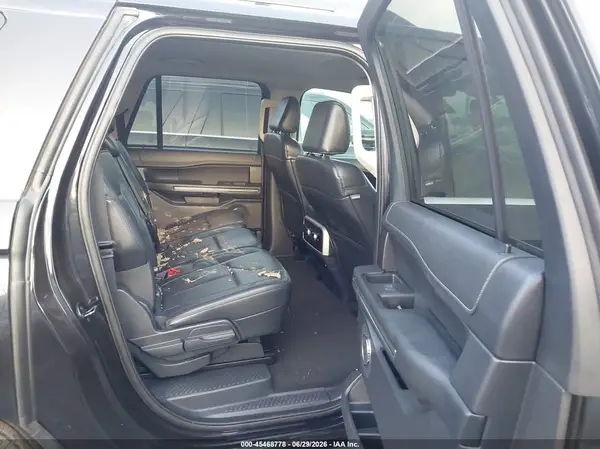 1FMJK1J82REA25275 2024 FORD EXPEDITION - Image 8