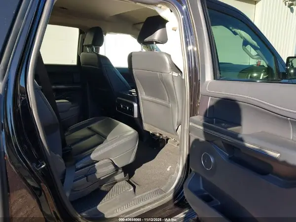 1FMJK1J82REB17048 2024 FORD EXPEDITION - Image 8