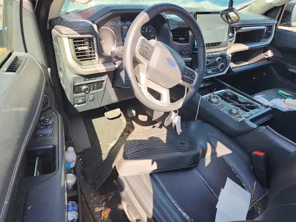 1FMJK1J85REA21138 2024 FORD EXPEDITION - Image 8